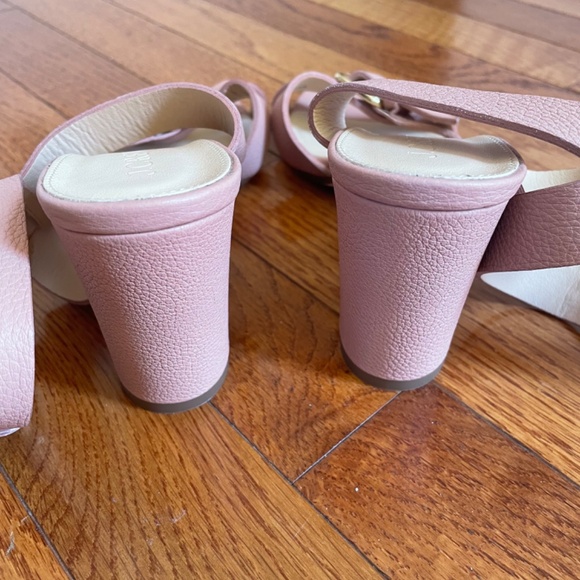 JCREW Pink Leather Buckle Heel Sandal 5.5 Brand New No Tags - Picture 3 of 4